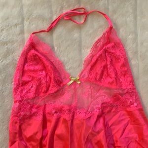 Victoria’s Secret size L, bright pink
